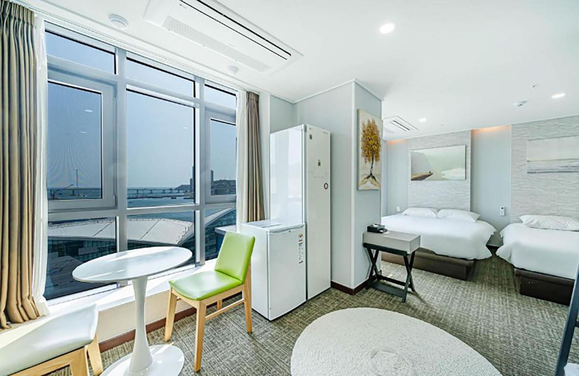 กริฟฟิน เบย์ โฮเทล Hotel ปูซาน ภายนอก รูปภาพ
